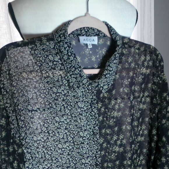 ACOA Lg Slved Collared Button-Up Front Black w/Gray Floral Design Tunic Blouse M - Picture 2 of 9